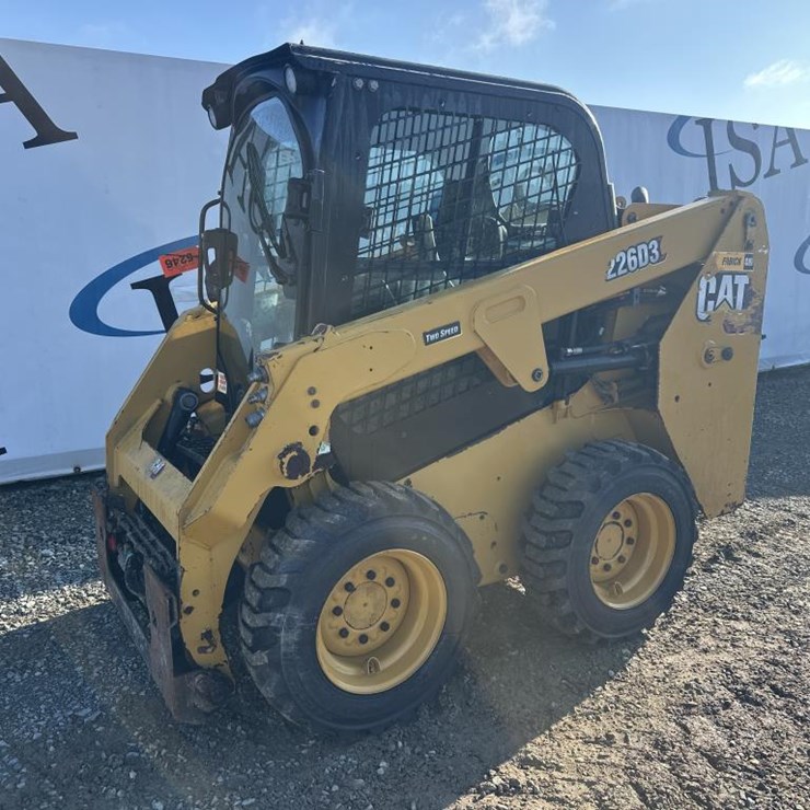 CATERPILLAR 226D3