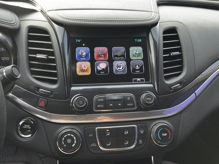 2018-chevrolet-impala-sedan-image-12