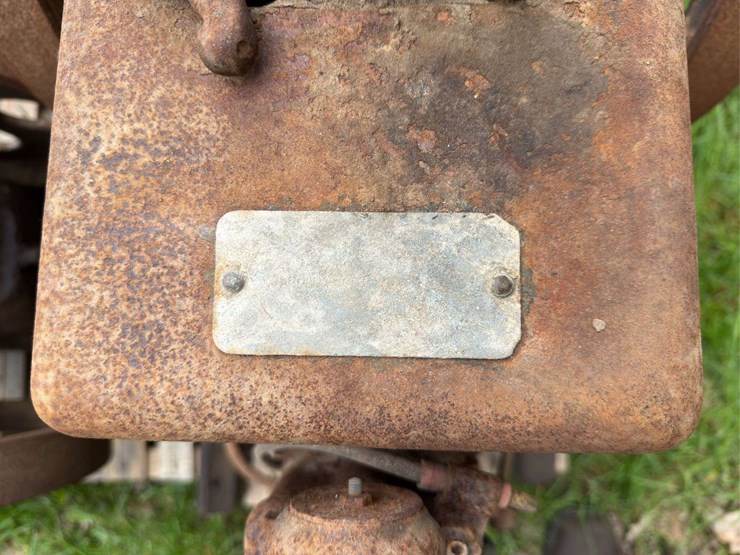 1.5hp-mccormick-deering-ihc-m-image-12