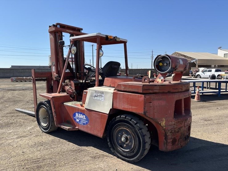 clark-gph75-forklift-image-4
