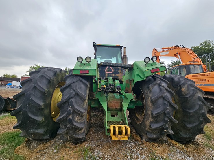 john-deere-8760-image-12