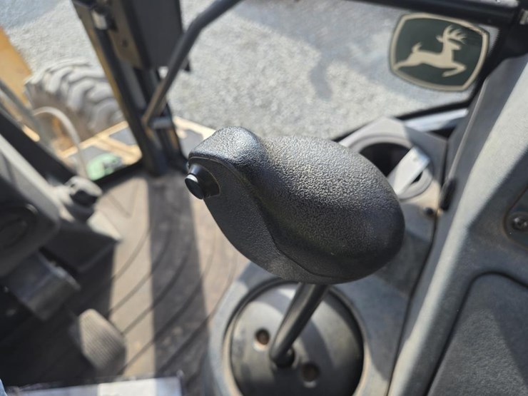 2015-deere-310sl-hl-image-79