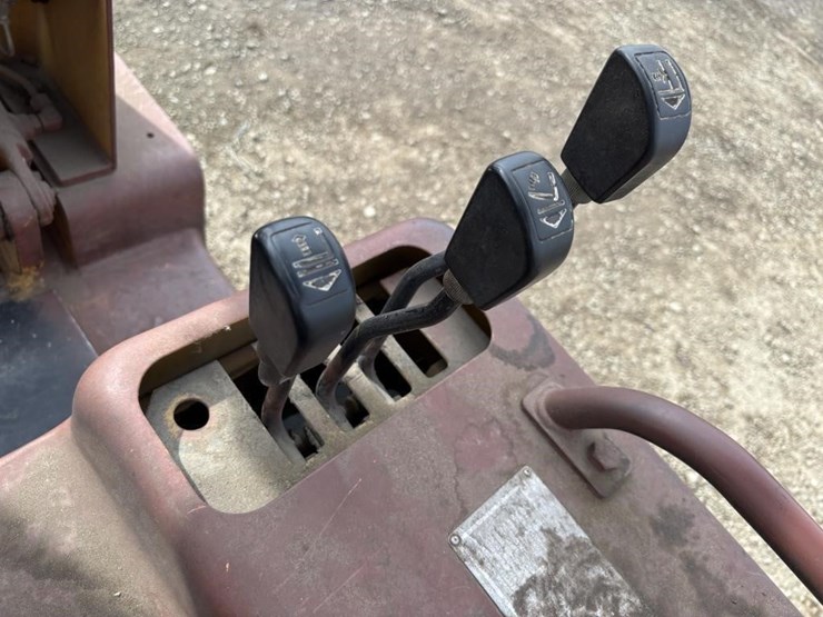 caterpillar-v50d-image-23