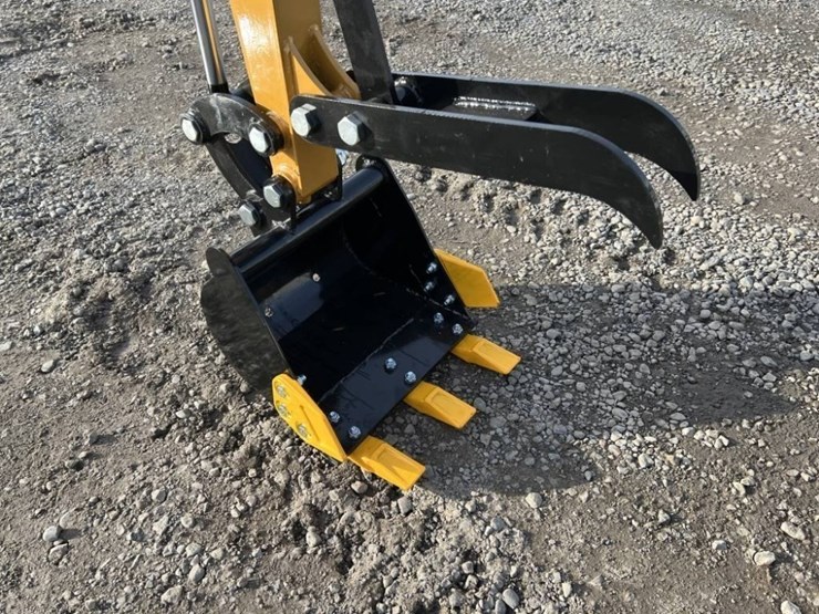 2025-cfg-h15r-mini-hydraulic-excavator-image-9