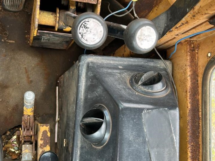 #1400-•-1985-clark-45gmc-wheel-loader-image-32