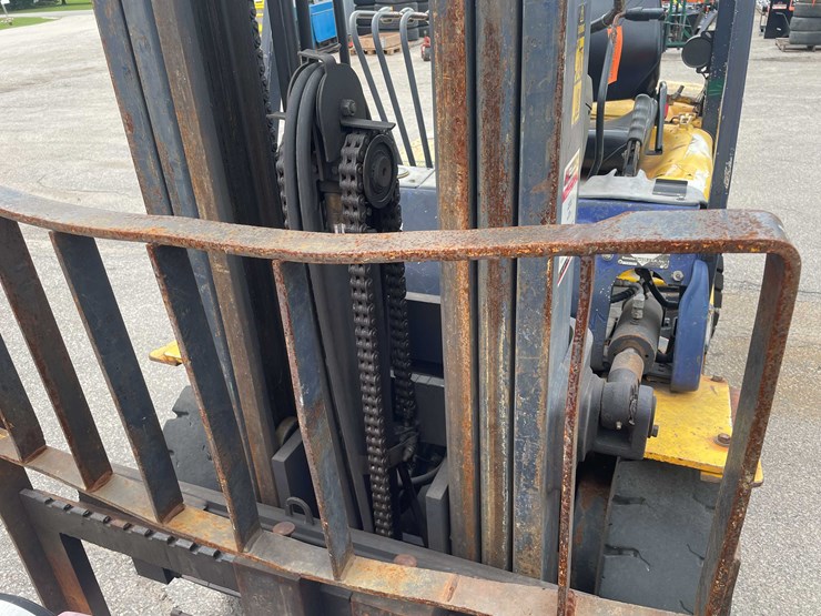#1982-•-komatsu-forklift-(o4)-image-25