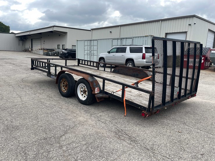 #1974-•-2015-load-trail-18'-trailer-(has-wi-title)-image-7