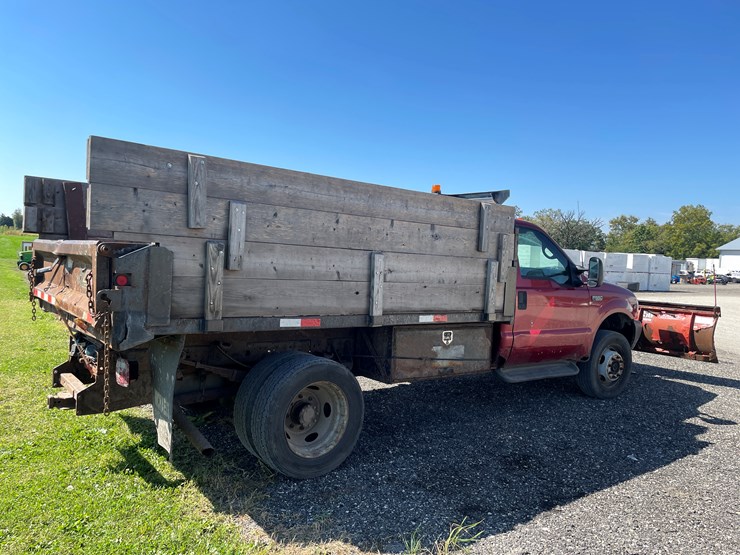 2002-ford-f550-xl-image-7