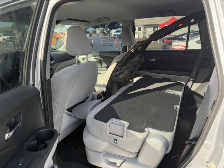 2016-honda-pilot-image-12