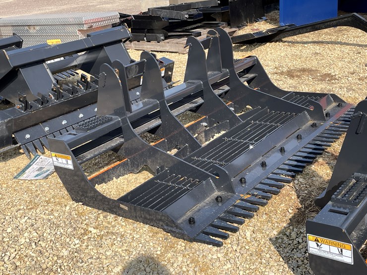 #3046-•-skid-steer-land-leveler-image-2