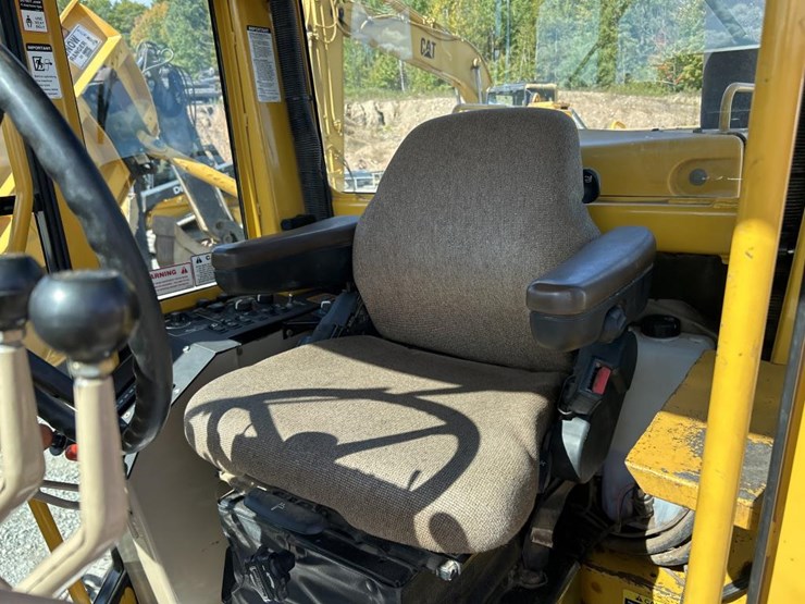 2001-deere-772ch-image-107