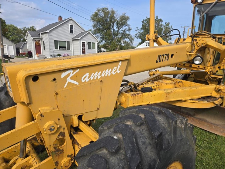 #1232-•-john-deere-jd770-grader-image-6