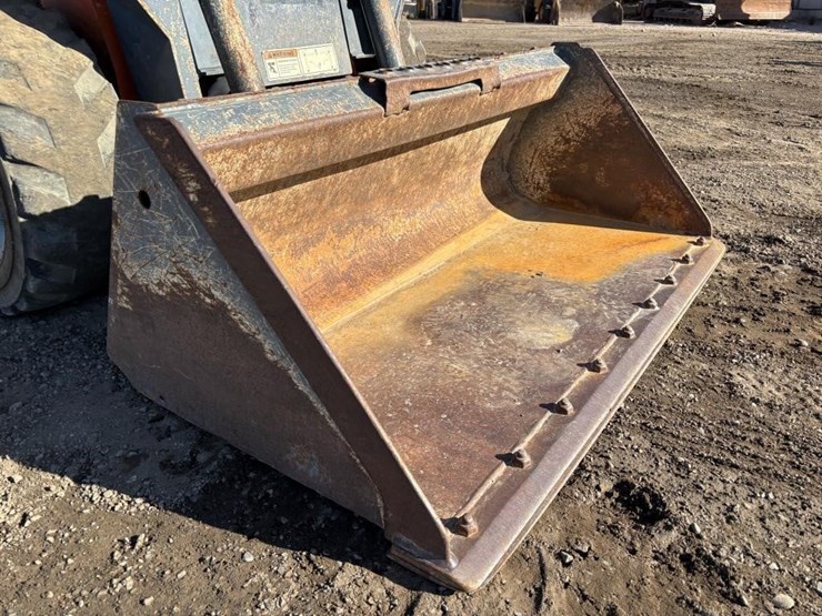 2019-gehl-rt105-image-10