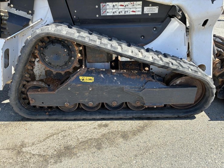 2022-bobcat-t62-image-8