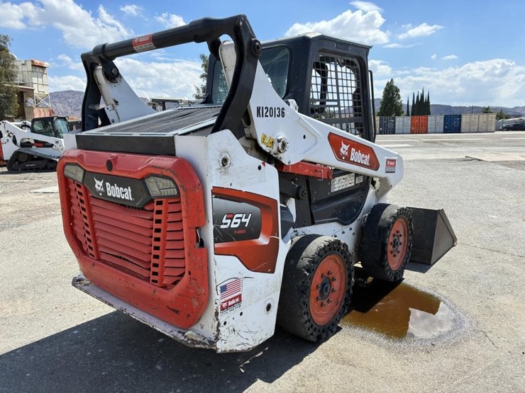 2021-bobcat-s64-image-3