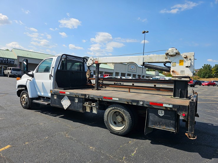 #21030-•-2006-chevrolet-c4500-truck-image-10