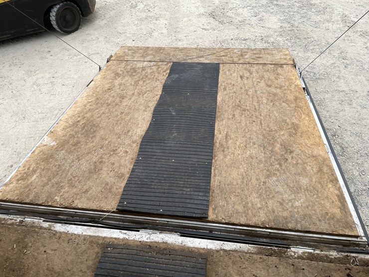 #1026-•-2019-forest-river-23'-v-nose-aluminum-trailer-(has-wi-title)-image-24