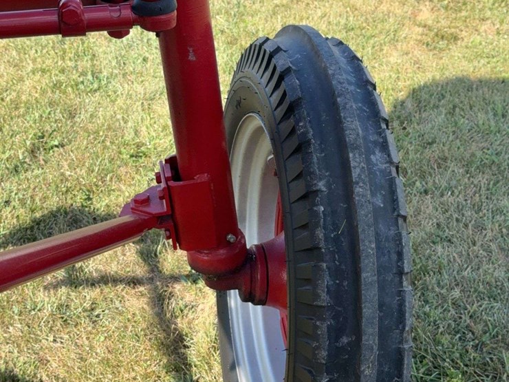 farmall-350-diesel-high-crop-image-28