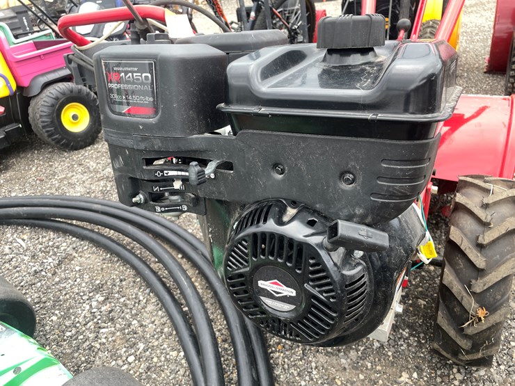 #6649-•-troy-bilt-rototiller-image-12