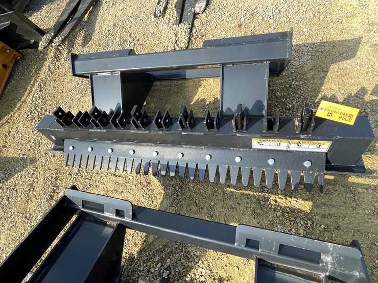 #3047-•-wolverine-skid-steer-ripper-image-7