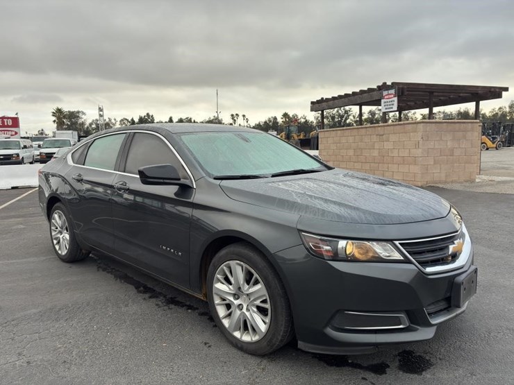2018-chevrolet-impala-sedan-image-2