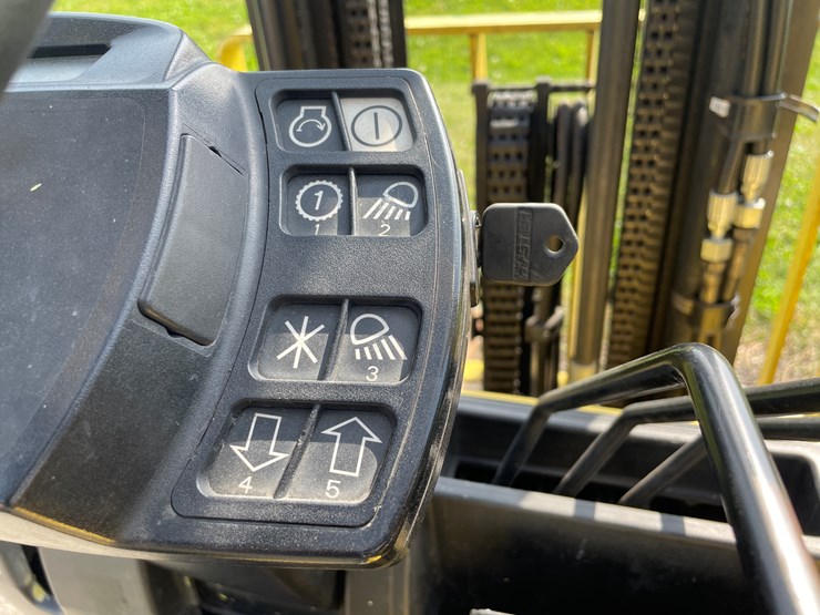 #1037-•-hyster-40-fortis-lp-forklift-image-26