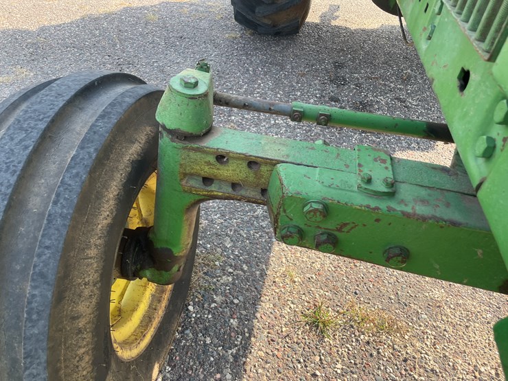 john-deere-4230-image-21