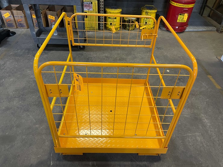 #5553-•-forklift-platform-basket-with-fork-pockets-(pr3)-image-2