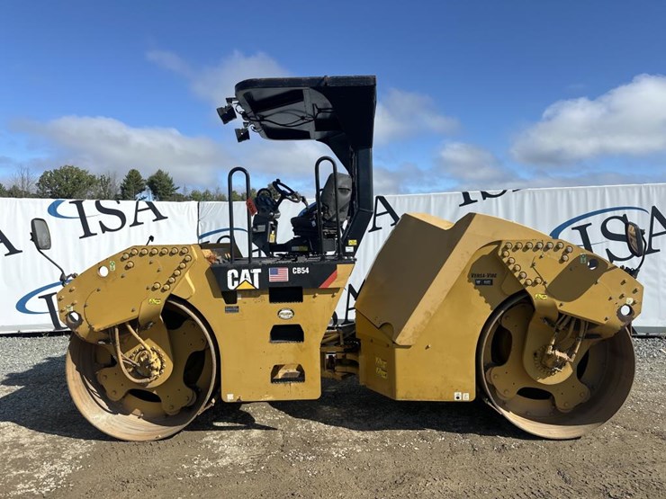 caterpillar-cb54-image-2