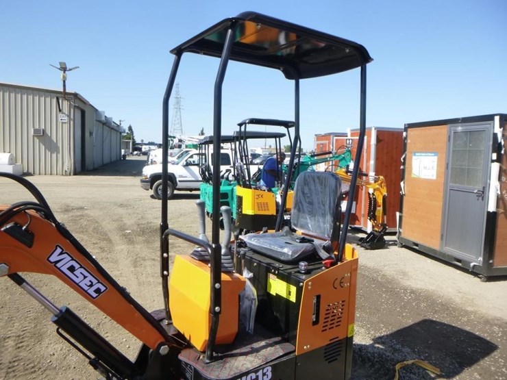 2025-vicsec-vc13-hydraulic-excavator-image-18