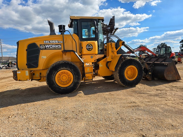 2019-hyundai-hl955tm-image-27