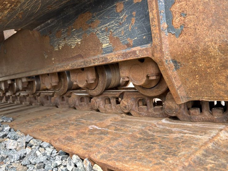 2022-komatsu-pc138-image-50