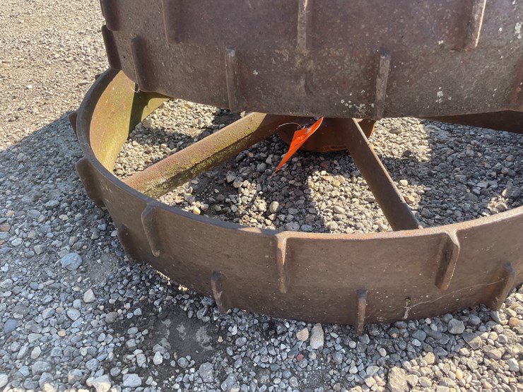 #6638-•-(2)-cast-wheels-image-7