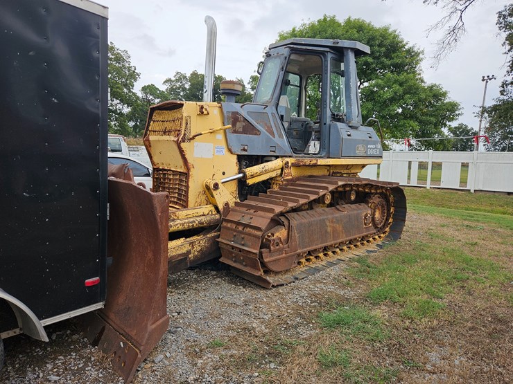 komatsu-d61ex-image-1