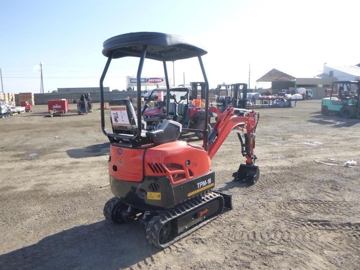 2025-tpm-16-hydraulic-excavator-image-3