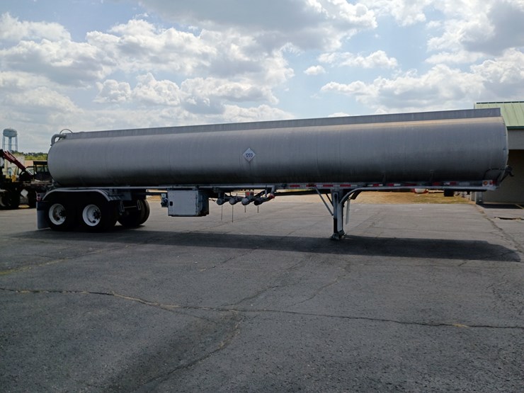 #16995-•-1984-fuel-semi-trailer-image-18