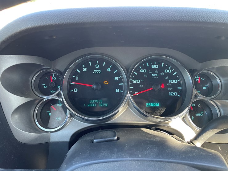 #1012-•-2012-chevy-silverado-1500-extended-cab-pickup-truck-image-39