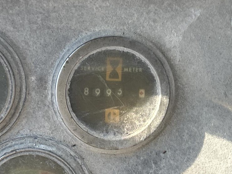 1980-caterpillar-930-image-62