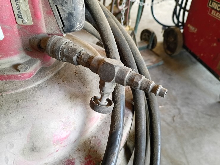 #200-•-balcrank-heavy-duty-air-grease-image-6