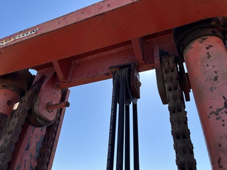 clark-gph75-forklift-image-14
