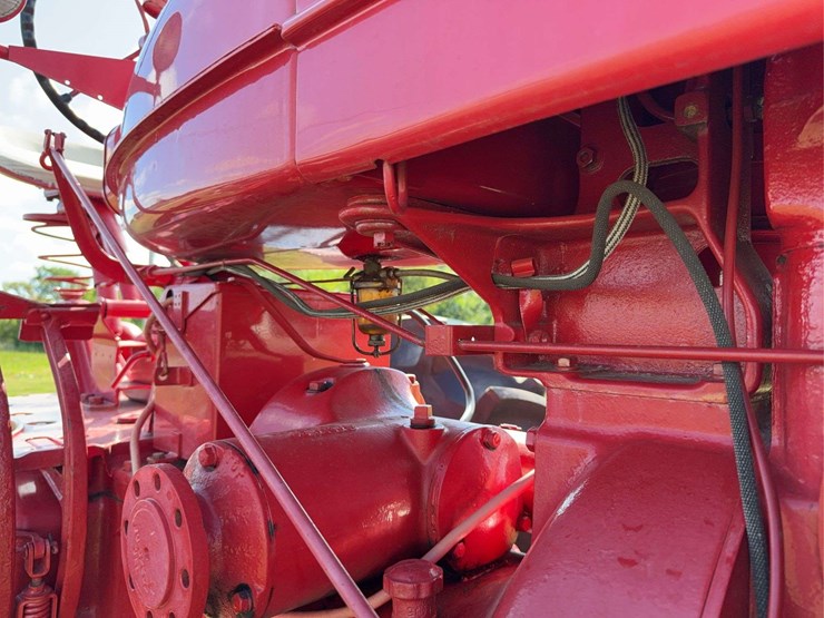 farmall-mv-image-89