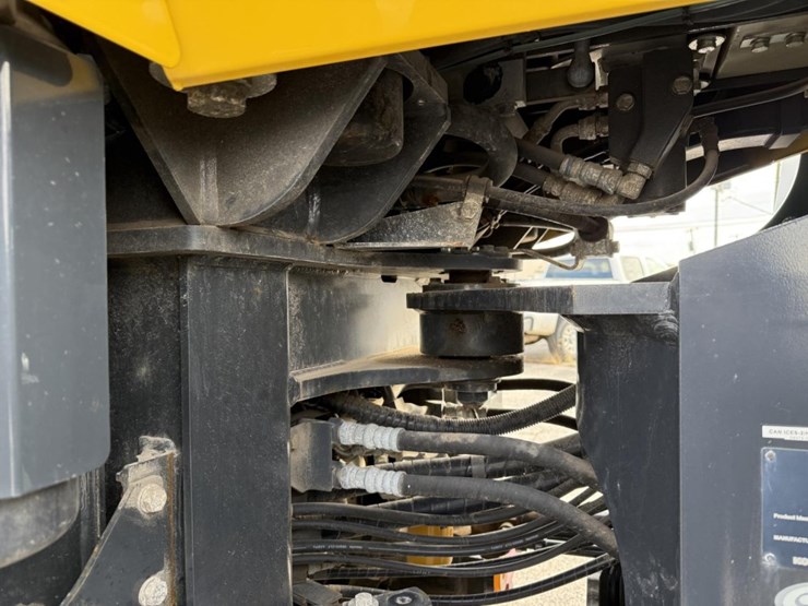 2021-komatsu-wa200-8-image-32