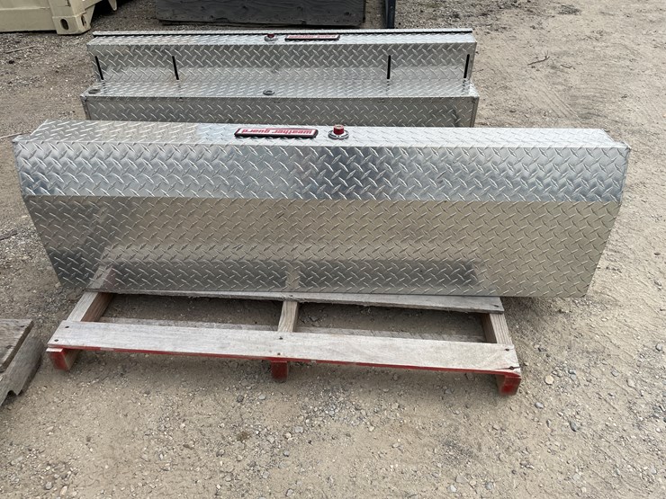 #6368-•-(2)-aluminum-pickup-truck-toolboxes-image-3