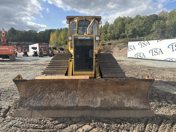 caterpillar-d4h-image-8
