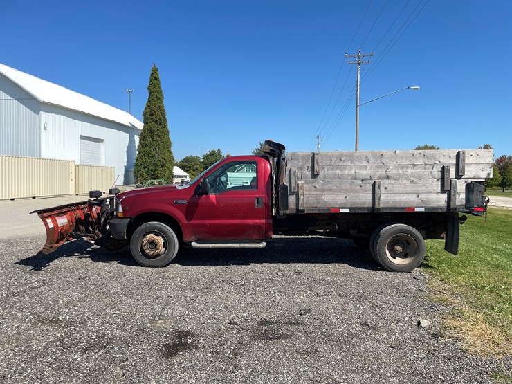2002-ford-f550-xl-image-11