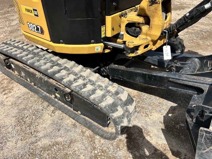 #1034-•-2023-caterpillar-302.7-cr-mini-excavator-image-16