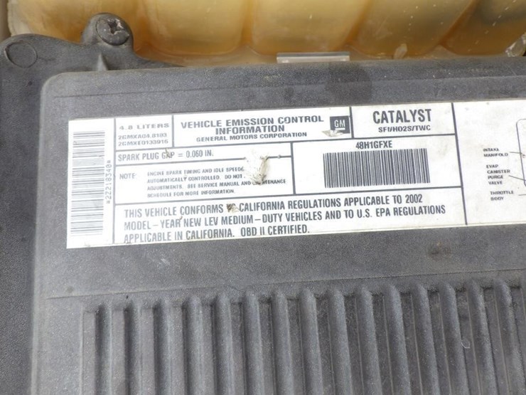 2002-chevrolet-1500-image-10