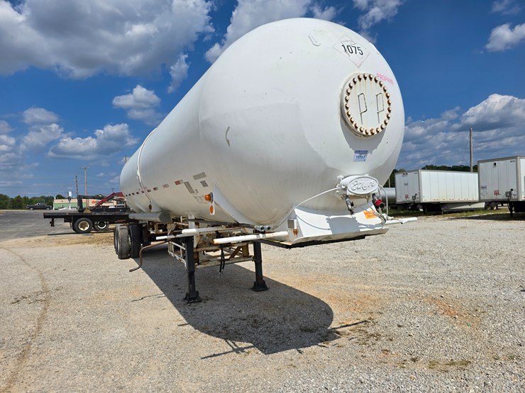 #16593-•-1970-mississippi-tank-company-gas-tank-trailers-image-59