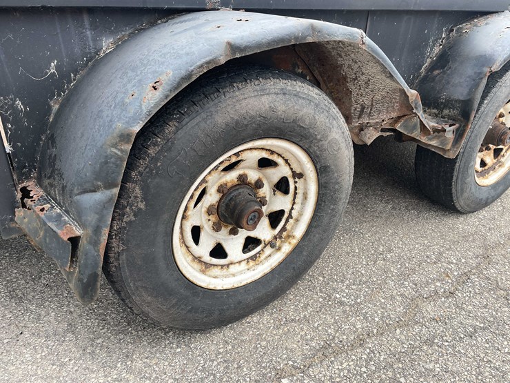 #1978-•-2002-reliable-welding-2-axle-trailer-(has-wi-title)-image-42