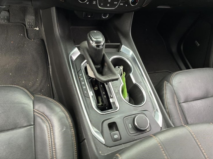 2019-chevrolet-traverse-image-14